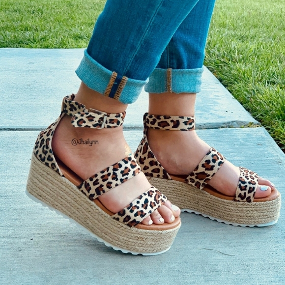 Leopard Wedge Ankle strap Espadrille - Picture 4 of 6